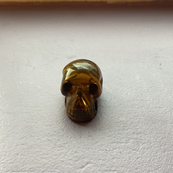 Tiger jasper skull crystal - Picture 3 of 3
